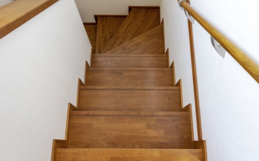 folding-staircase-floor-plan-01